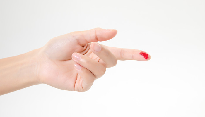 梦到自己流血(梦到自己流血是什么征兆女性)