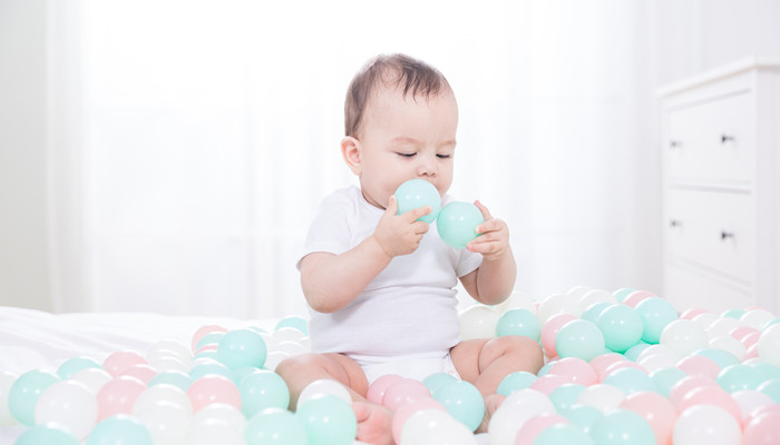 女人梦见别的女人生男孩()