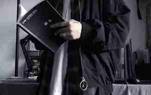 qq男生2字网名文艺类，qq男生网名文艺类