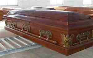 梦见自己抬棺材出殡是什么预兆